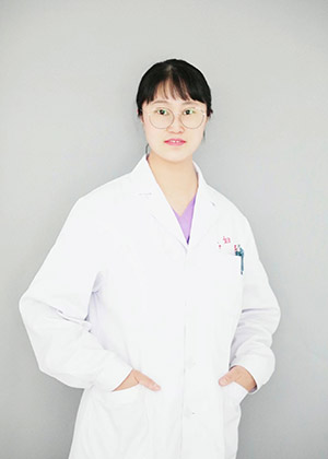 高宁宁.jpg